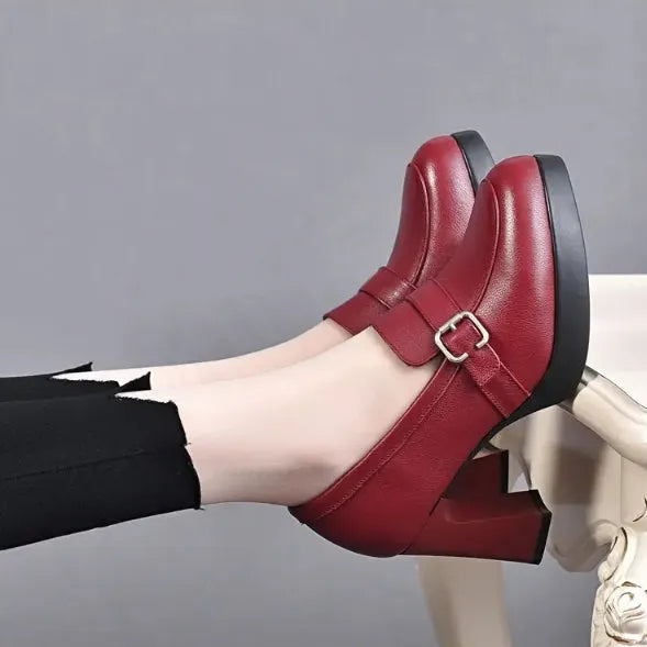 Zabravica - Versatile Leather Heeled Shoes