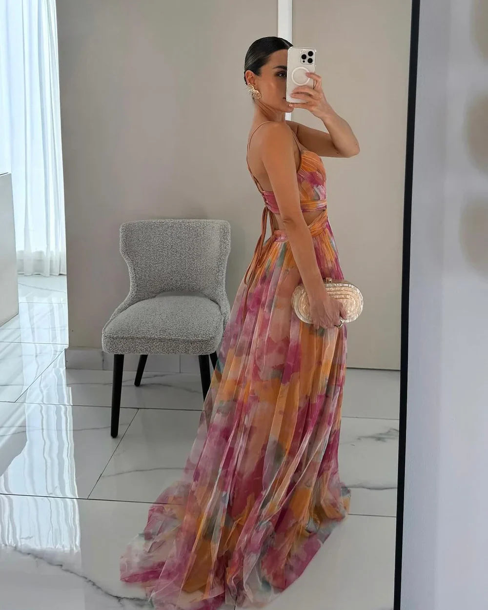 Alinna – Graceful Flowing Dress
