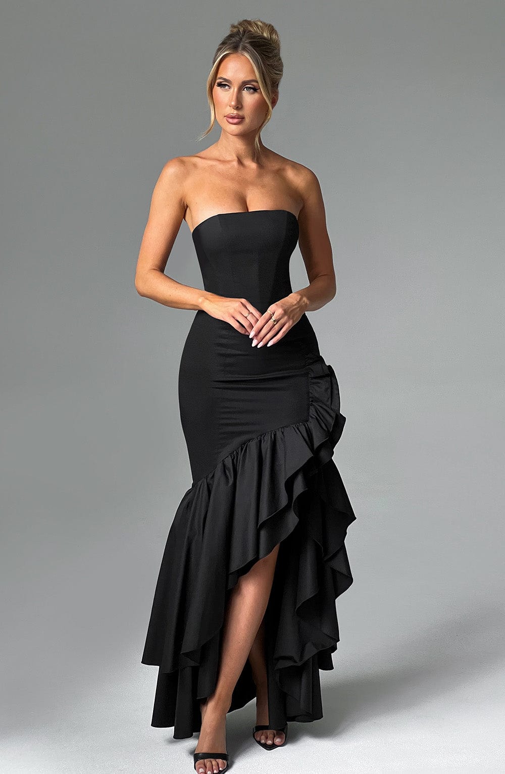 Vasileia - Off Shoulder Maxi Dress