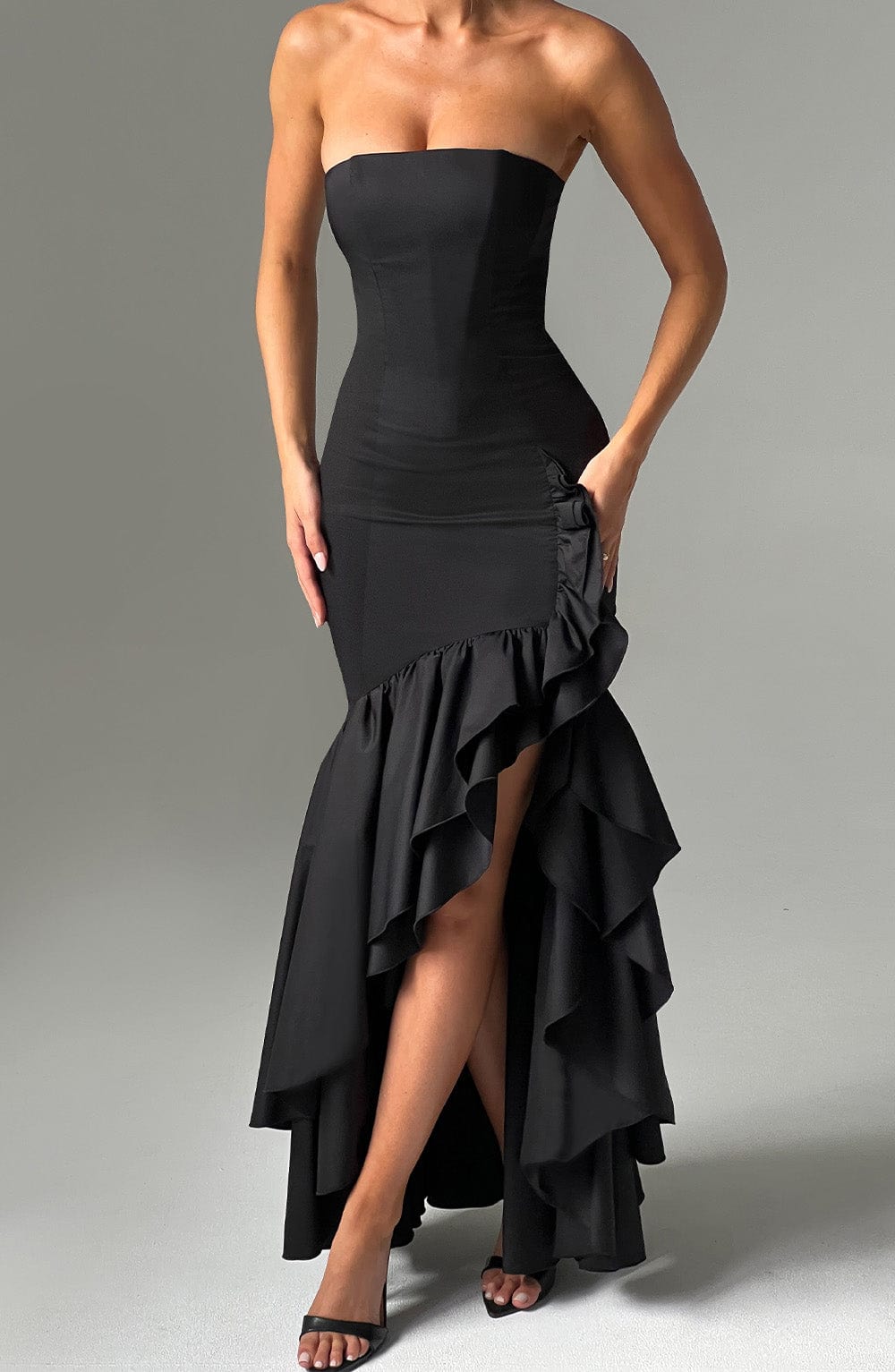 Vasileia - Off Shoulder Maxi Dress