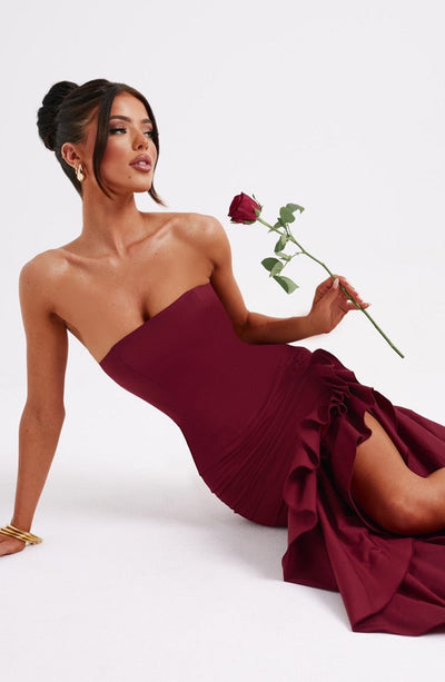 Vasileia - Off Shoulder Maxi Dress