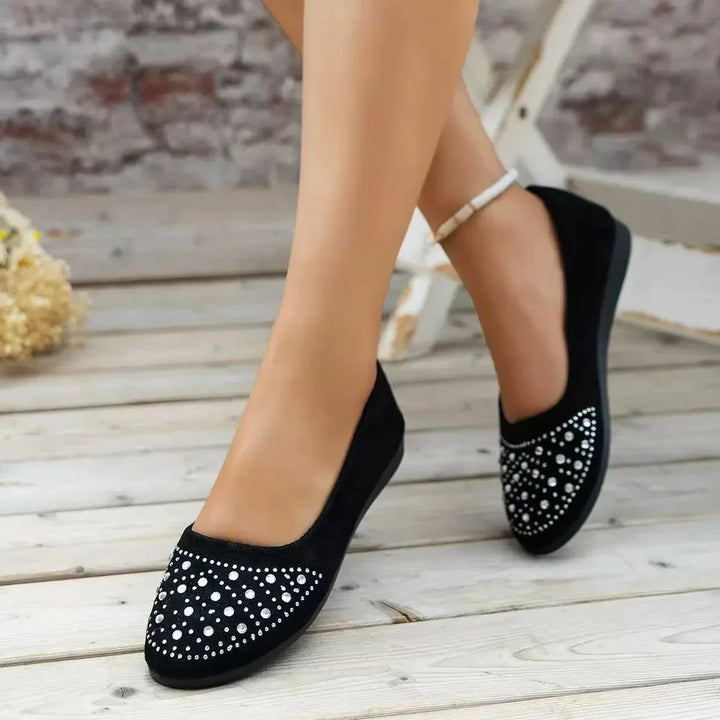 Noyra - Comfortable Flat Moccasins