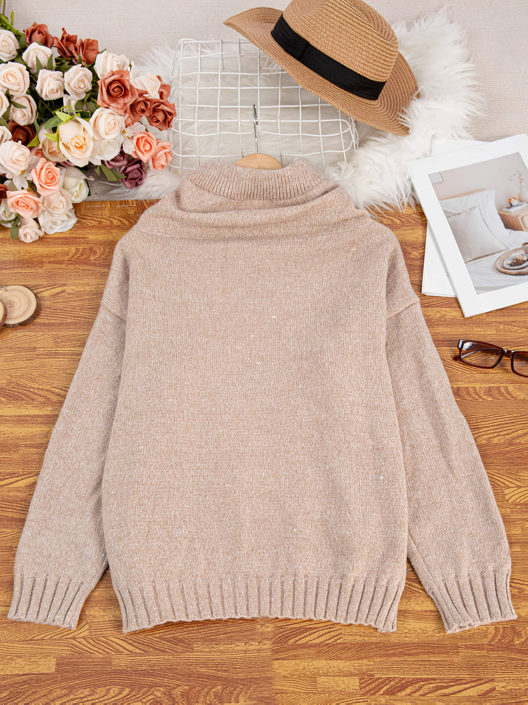 Zelina - Long Sleeve Sweater With Pocket
