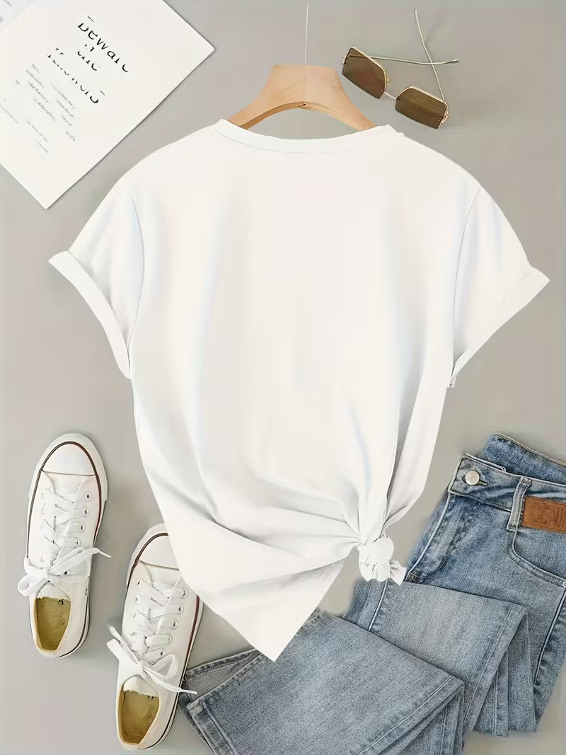 Zoria - Elegant Graphic T-shirt