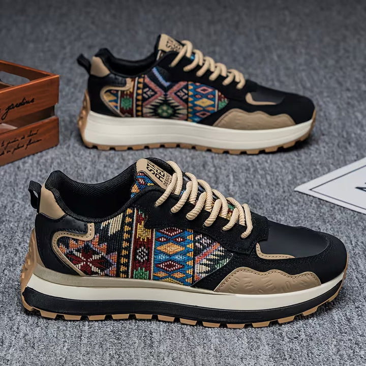 Conall - Versatile Low-Top Sneakers