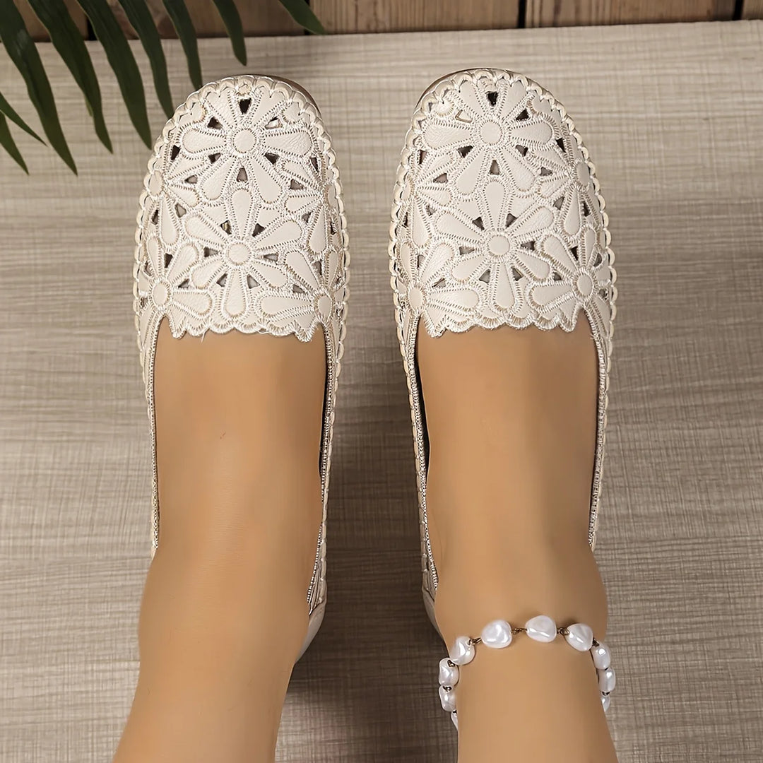Inessa - Fashionable Orthopedic Shoes With Cutouts