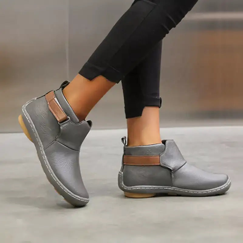 Naadine - Comfortable Waterproof Boots