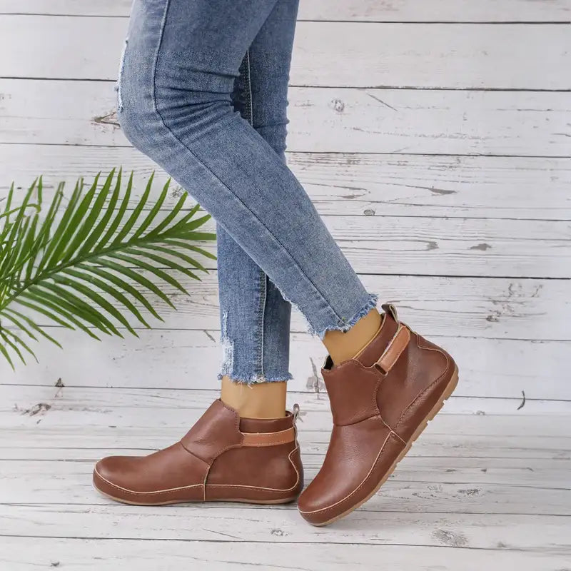 Naadine - Comfortable Waterproof Boots