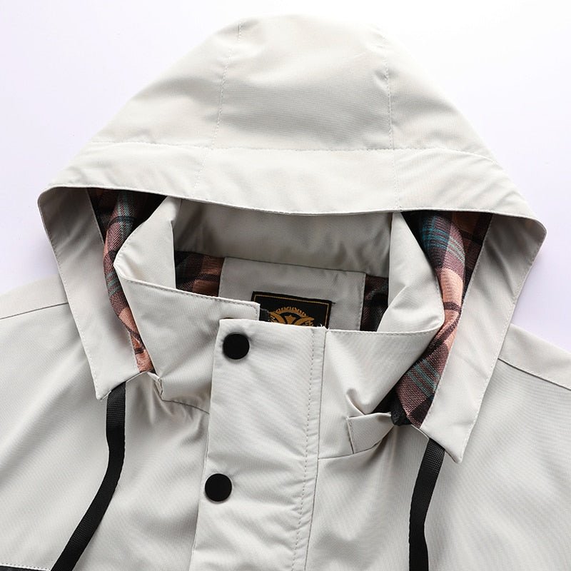 Berenike – Comfortable Wind And Waterproof Outdoor Jacket