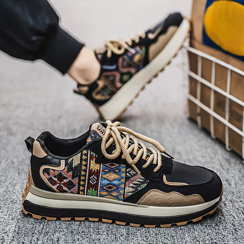 Conall - Versatile Low-Top Sneakers