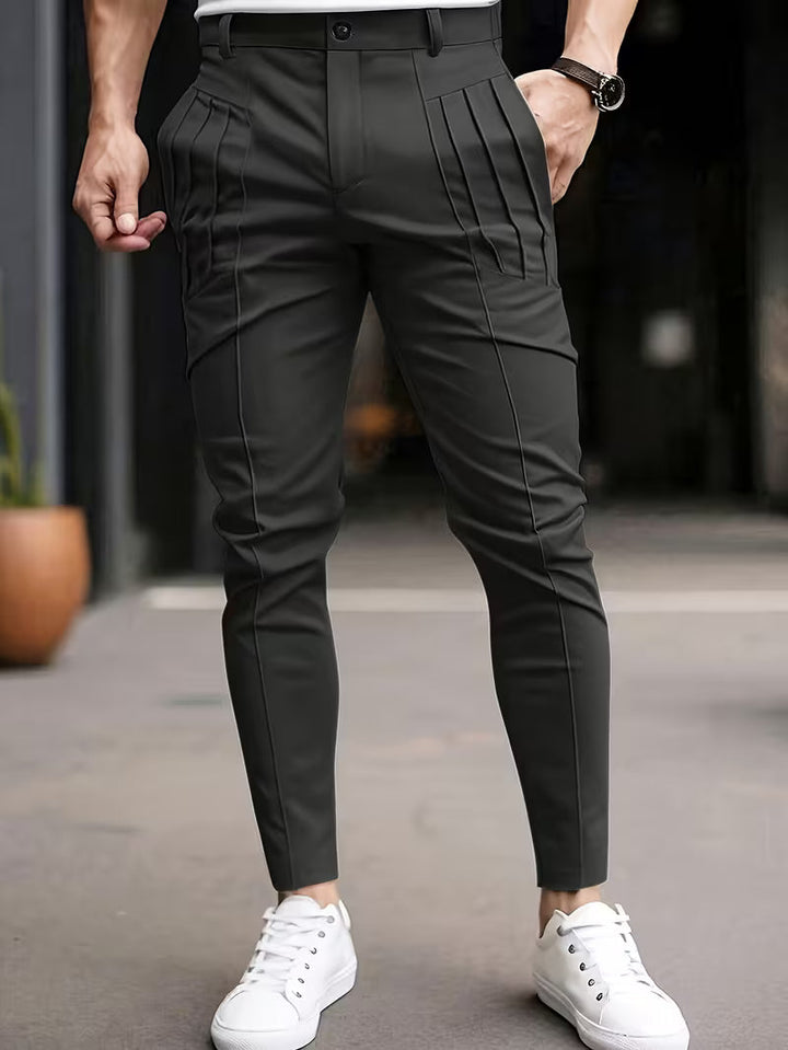 Baldon - Slim-Fit Pleated Pocket Trousers