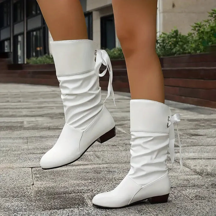 Peneira - Elegant Lace-Up Ankle Boot