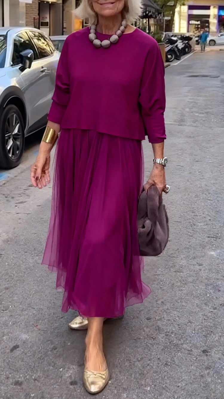 Efrata - Charming Satin Dress With Knitted Sweater