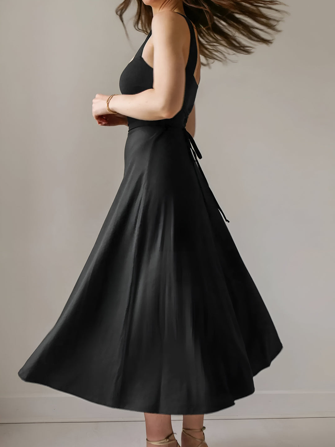 Jasmini - Midi Dress