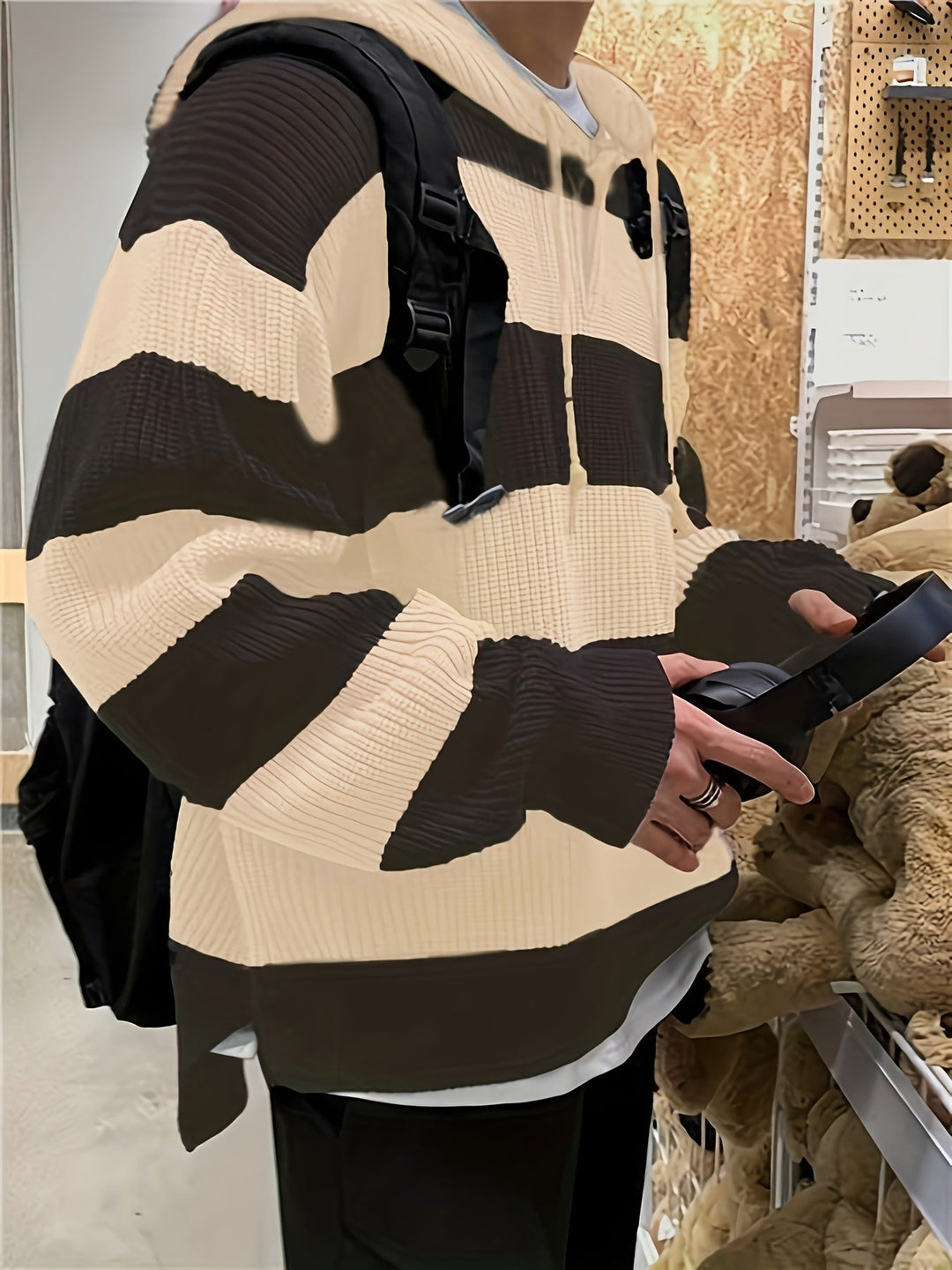 Tenzin - Oversized Striped Knitted Hoodie