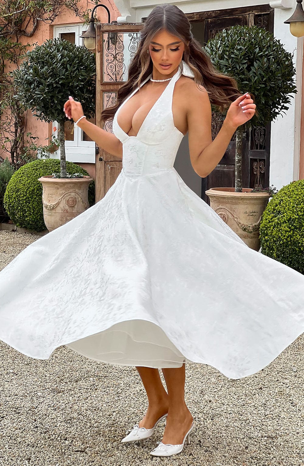Myra - Fashionable Halter Neckline Midi Dress