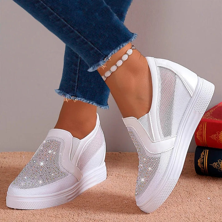 Romila - Elegant Non-Slip Sneaker