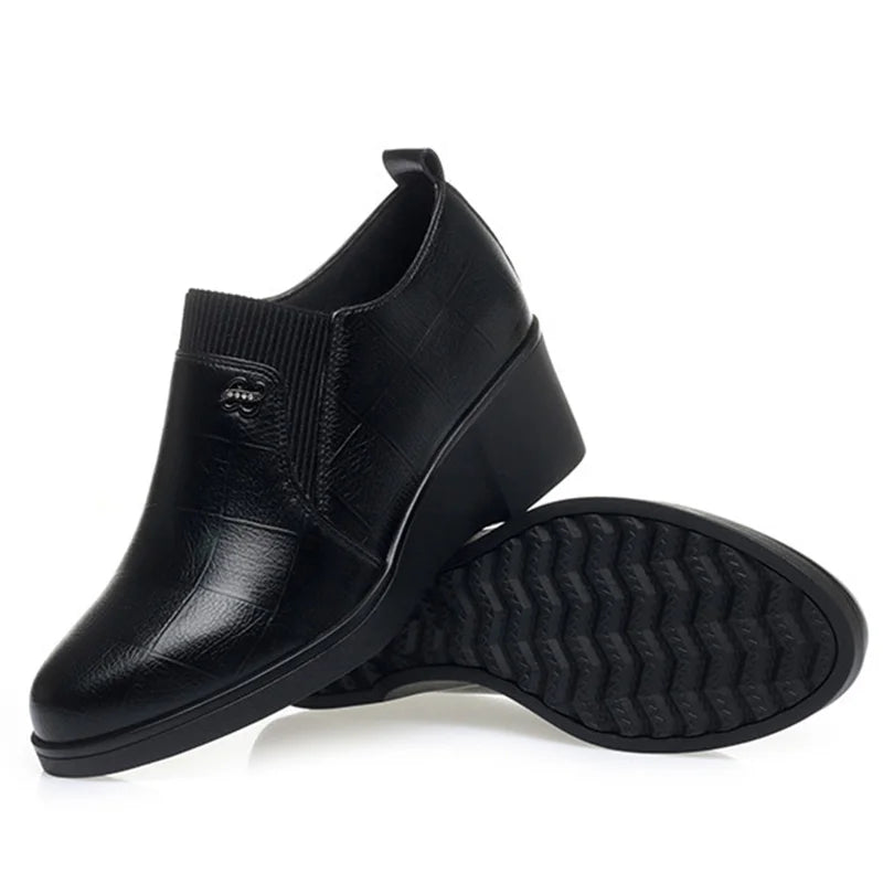 Switolina - Fashionable Leather Wedge Shoes