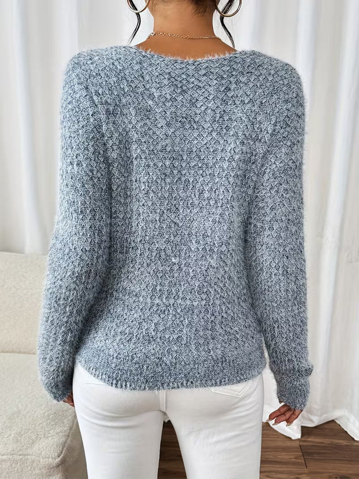 Aderah - Loose Fitting V-Neck Sweater