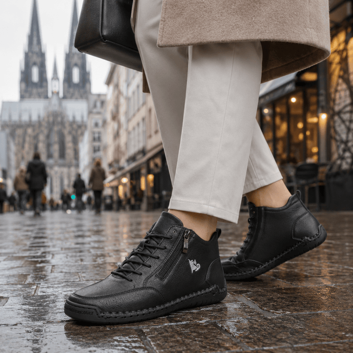 Lovielle - Lace-Up Sneakers With Side Zipper