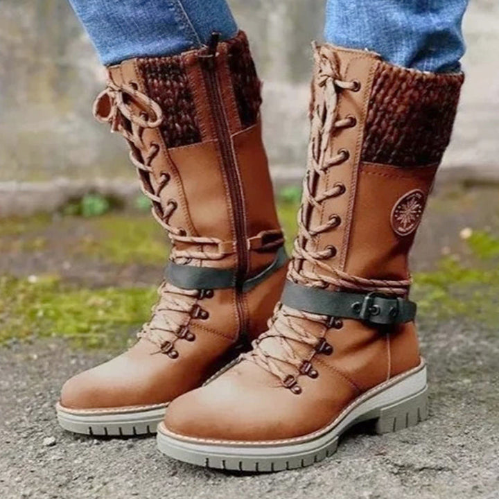 Carolina - Twist Boots With Side Zipper