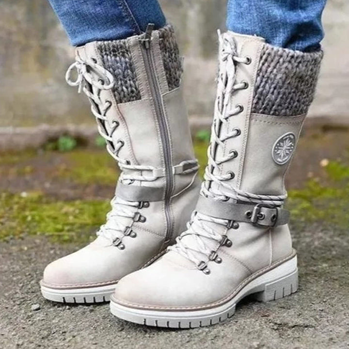 Carolina - Twist Boots With Side Zipper