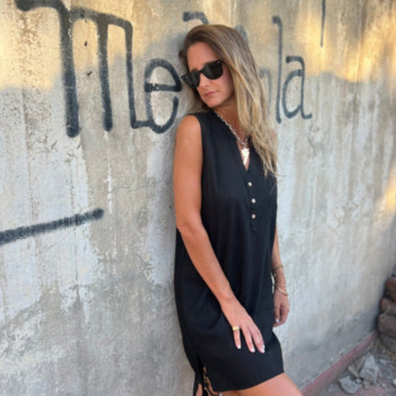 Paula - Sleeveless V Neck Dress