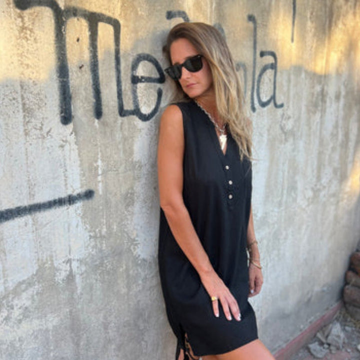 Paula - Sleeveless V Neck Dress