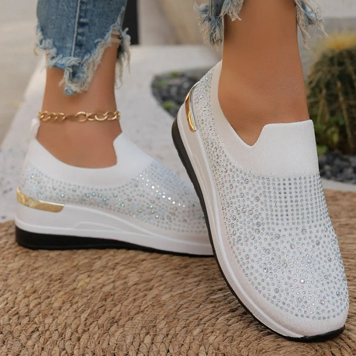Haylay - Casual Slip on Sneakers