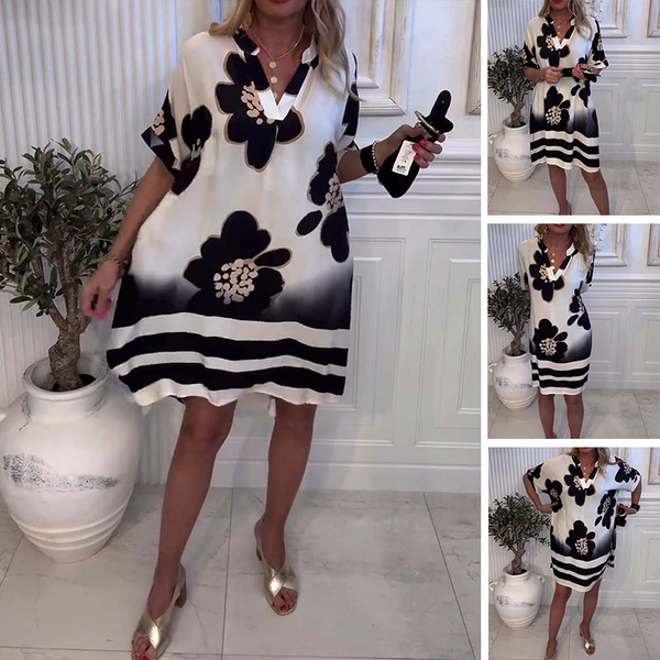 Yarina - Loose Dress with Print and Deep V-Neck