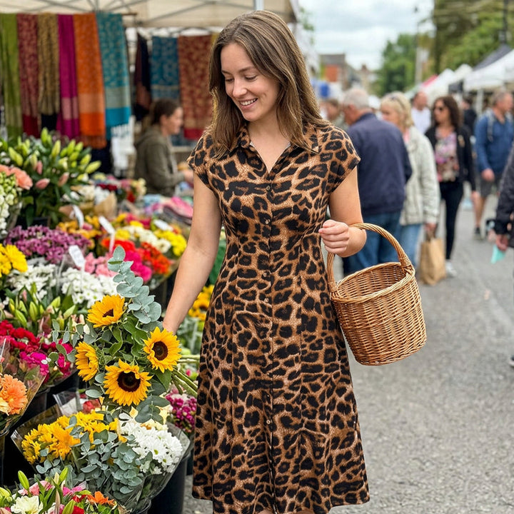 Ameerah - Elegant Leopard Print Dress