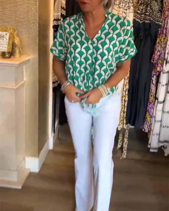 Emilya - Casual V Neck Top With Print